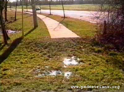 Photo - Gaps in sidewalk system